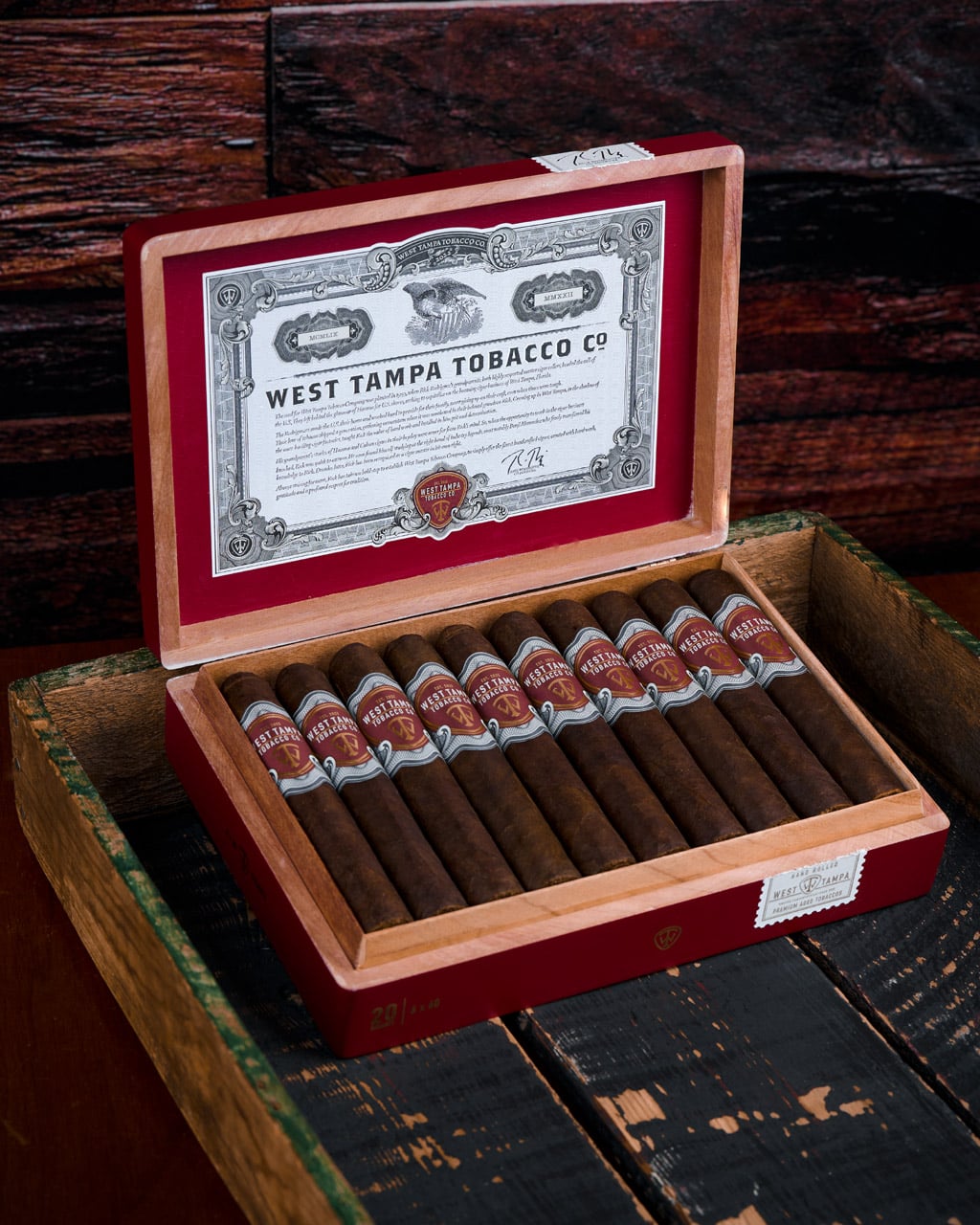 West Tampa Tobacco Red cigar box open
