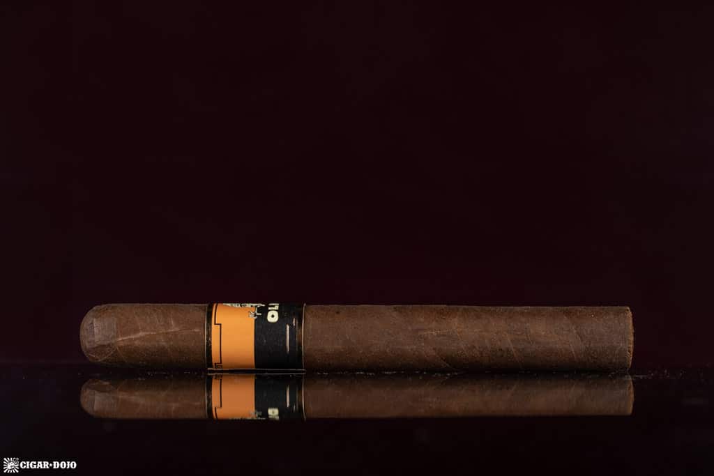 Foundation Olmec Claro Toro cigar side view