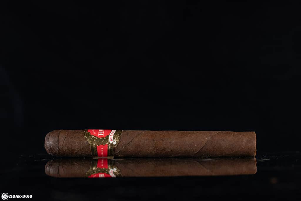 HVC Selección No. 1 Esenciales cigar side view