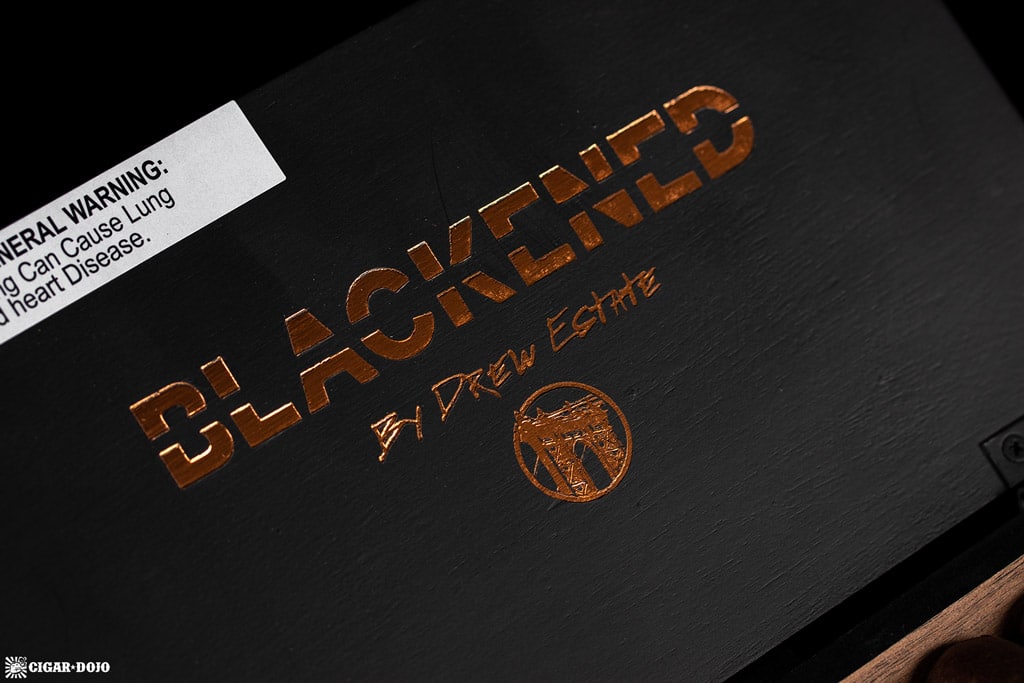 Drew Estate Blackened M81 Toro cigar box lid