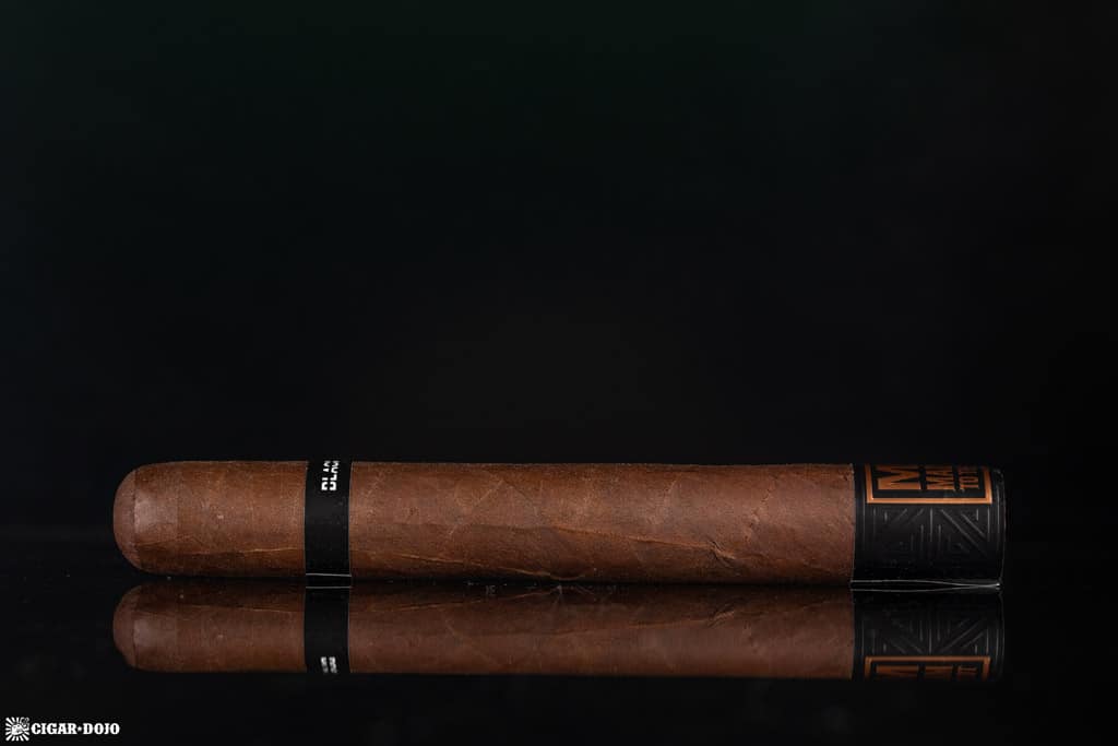 Drew Estate Blackened M81 Toro cigar side view