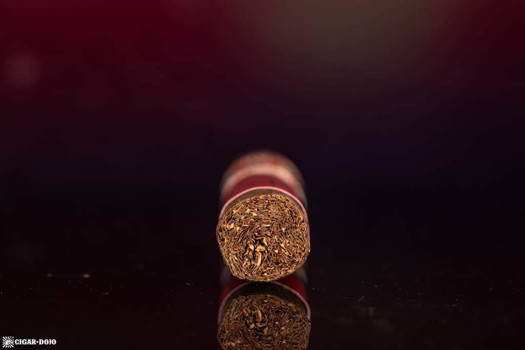 Alec Bradley Post Embargo Blend Code B15 cigar foot