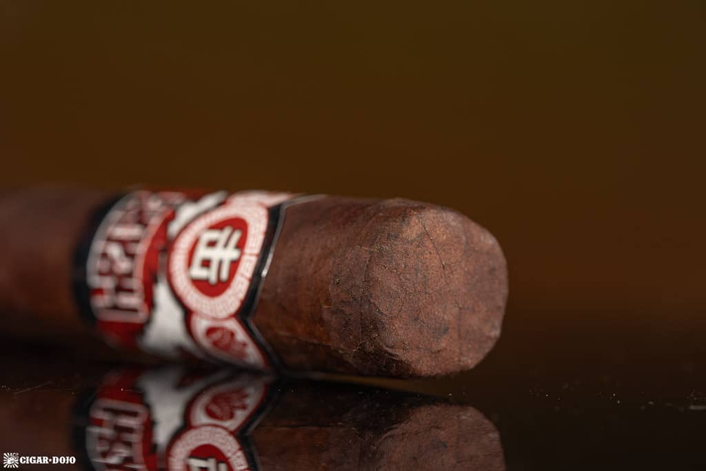 Punch Dragon Fire cigar flat head