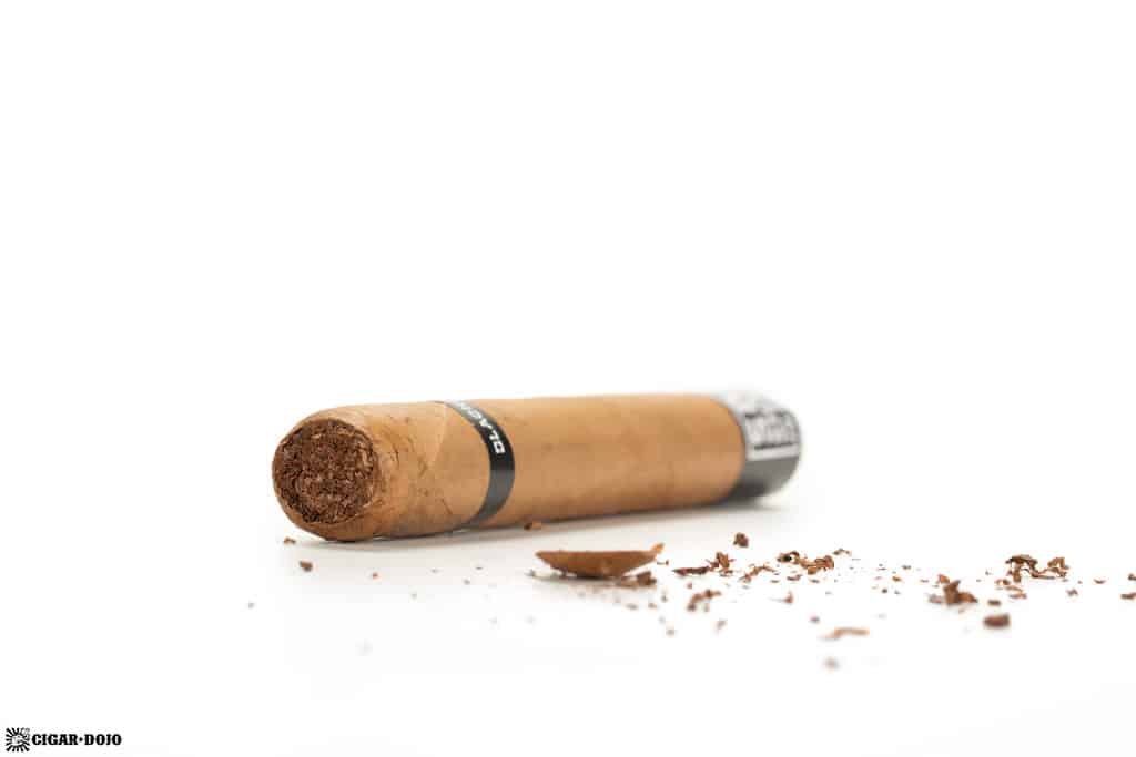 Drew Estate Blackened S84 Toro cigar head cut cap