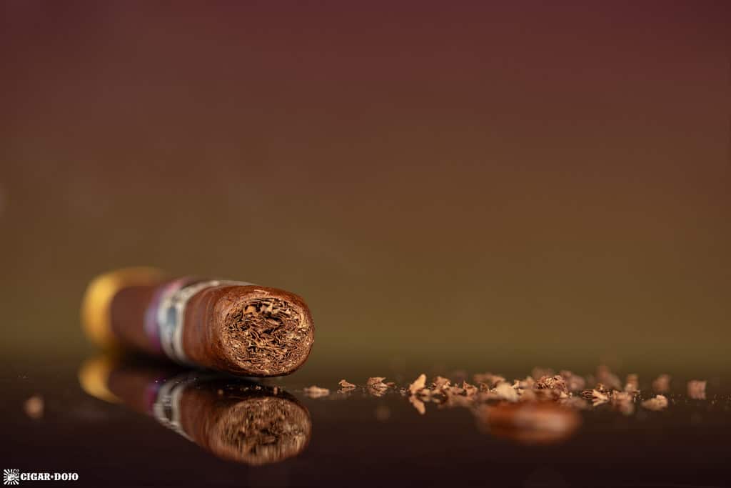 Protocol Phoebe Couzins Natural cigar head cut cap