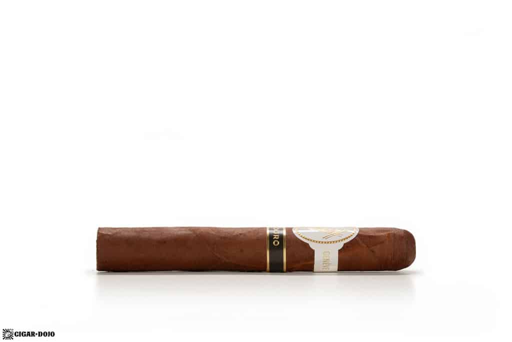 Davidoff Maduro Toro cigar side view