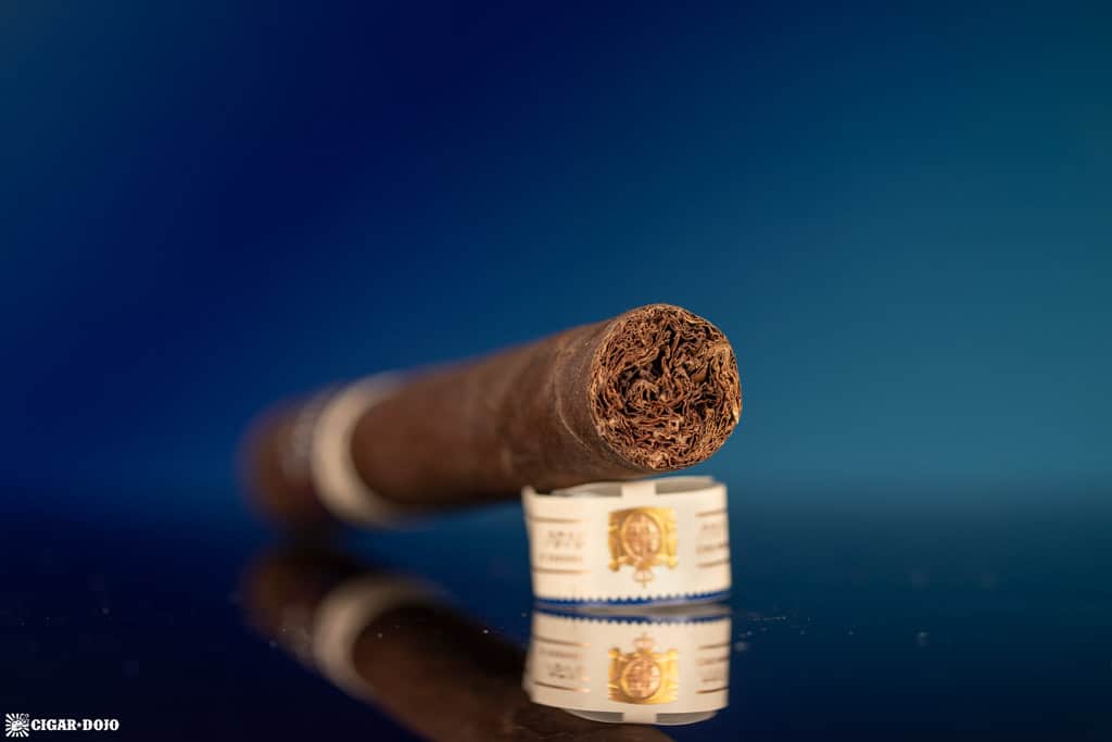 H.-Upmann-180th-Anniversary-foot H. Upmann 180th Anniversary cigar foot