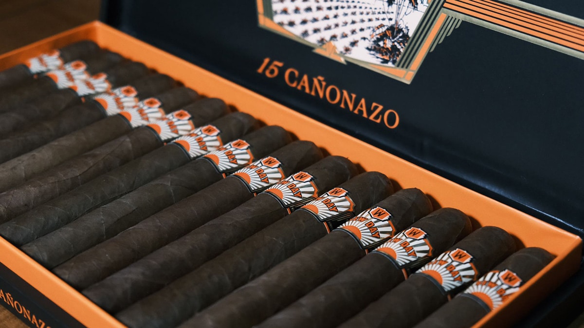 Warped Cigars Launches Exclusive New Day Project with 12 Retailer Partners Nationwide Image