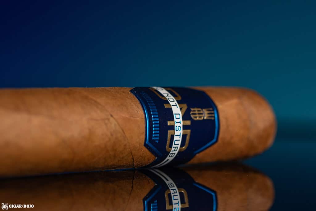 Alec Bradley Do Not Disturb DND Toro cigar band