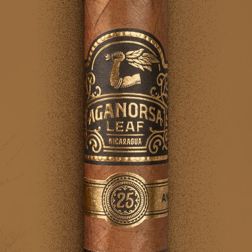 Aganorsa Leaf Aniversario 25 Edición Limitada No. 3 Cigar of the Year 2025 circle