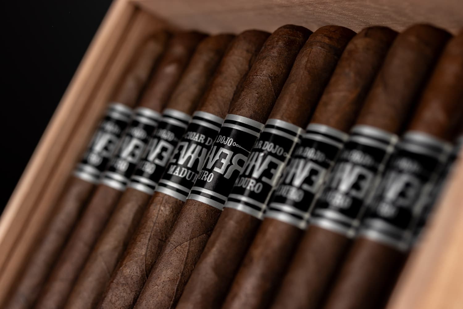 Cigar Dojo x Aganorsa Leaf ReviveR Maduro cigars