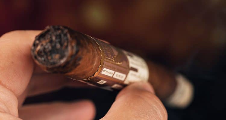 Alec Bradley Fine & Rare ANB-228 cigar review