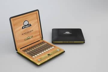 Atabey Black Delirios