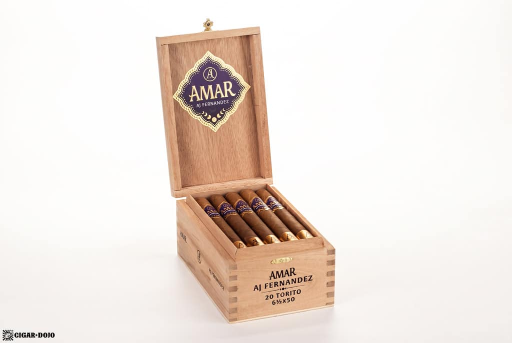Amar by AJ Fernandez Torito cigar box open
