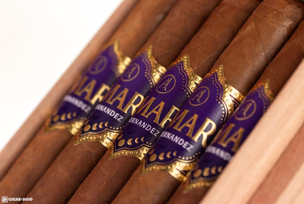 Amar by AJ Fernandez Torito cigars in box