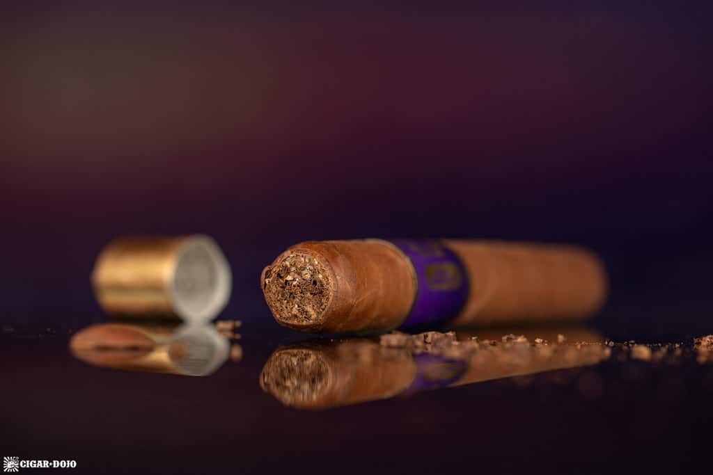 Amar by AJ Fernandez Torito cigar head cut cap
