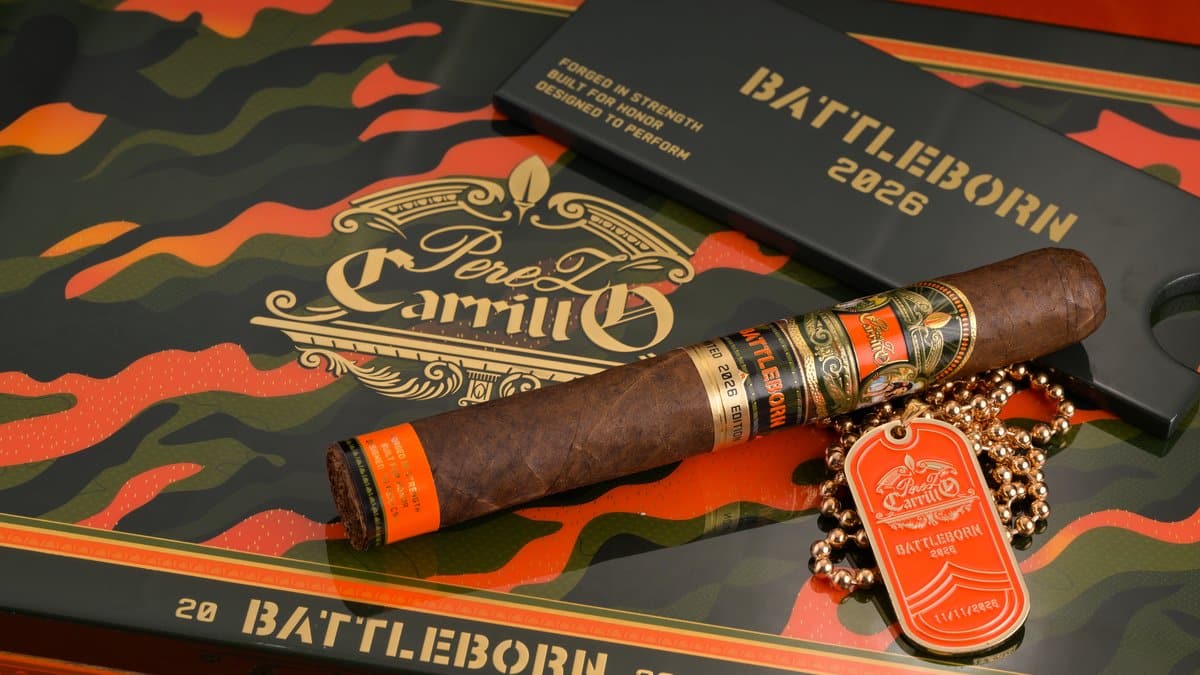 Perez-Carrillo Battleborn Heroes 2026 cigar with dog tag on its camouflage box