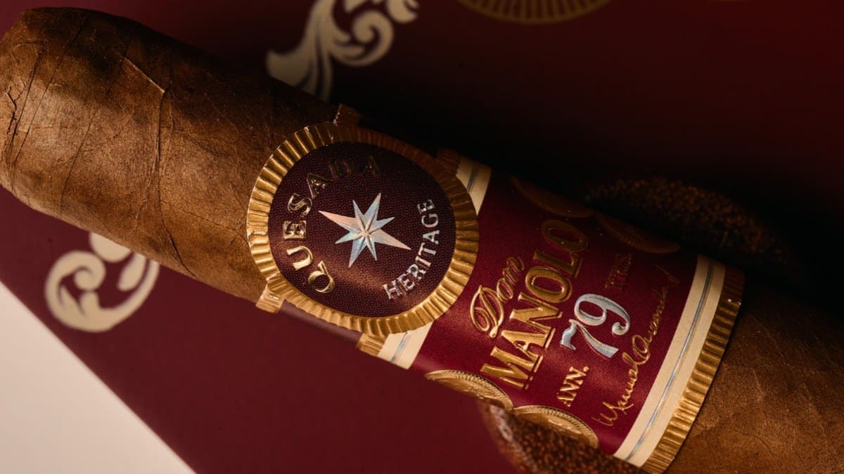 Quesada Don Manolo 79 cigar band on box